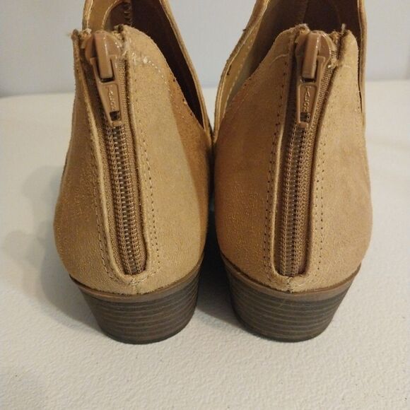 Falls Creek Booties Sz 9 Tan Cut Out Zippered Back Faux Suede Western Cowgirl - Picture 9 of 12